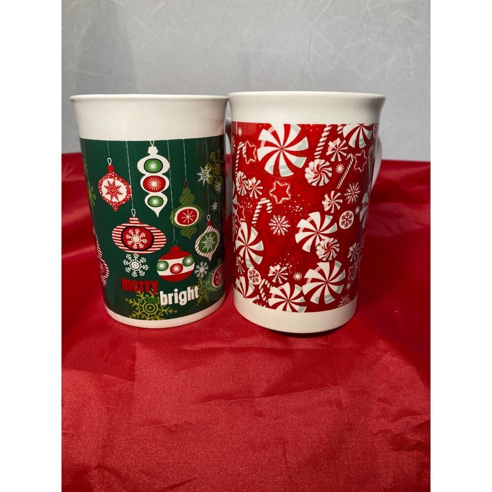 Royal Norfolk Peppermint Candy Christmas Ornament Merry Bright 2 Mugs